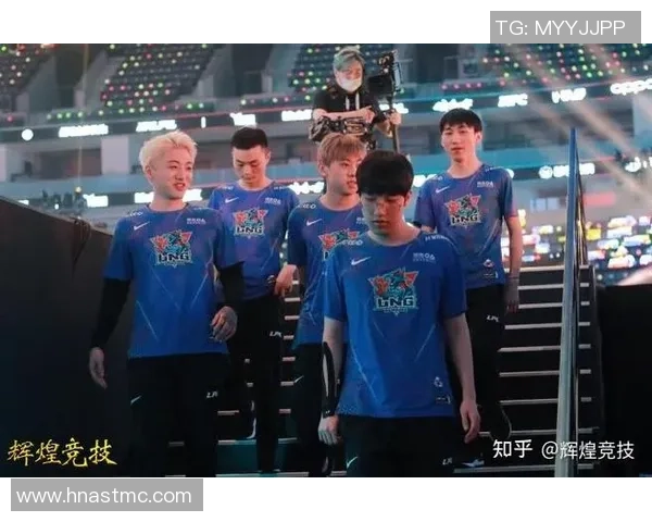 赛后分析:LNG与V5的耐力较量揭示了团队韧性与策略的重要性 赛后分析:LNG与V5的耐力较量揭示了团队韧性与策略的重要性